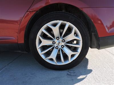2013 Ford Taurus Limited - Photo 8 - Lexington, NE 68850