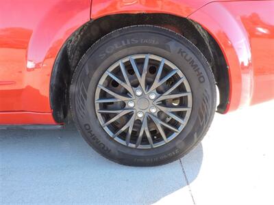 2009 Dodge Avenger SE - Photo 8 - Lexington, NE 68850