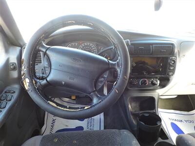 2000 Ford Explorer XLT   - Photo 11 - Lexington, NE 68850