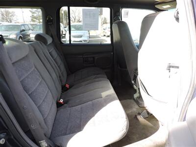 2000 Ford Explorer XLT   - Photo 10 - Lexington, NE 68850