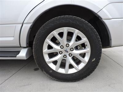 2016 Ford Expedition Limited   - Photo 8 - Lexington, NE 68850