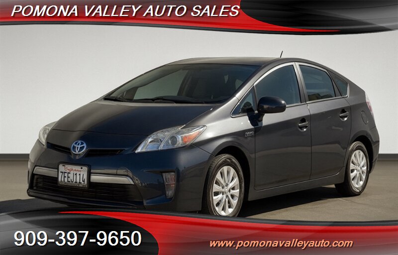 2015 Toyota Prius Plug-in Hybrid  