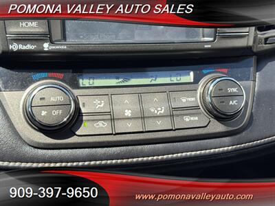 2015 Toyota RAV4 XLE   - Photo 13 - Pomona, CA 91767