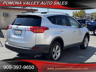 2015 Toyota RAV4 XLE   - Photo 4 - Pomona, CA 91767
