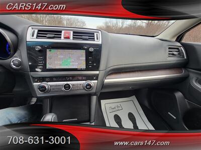 2017 Subaru Outback 2.5i Limited   - Photo 19 - Midlothian, IL 60445