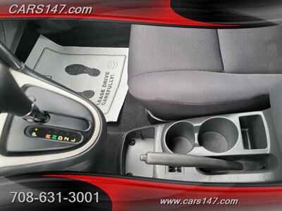 2004 Pontiac Vibe   - Photo 19 - Midlothian, IL 60445