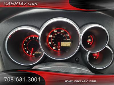 2004 Pontiac Vibe   - Photo 16 - Midlothian, IL 60445