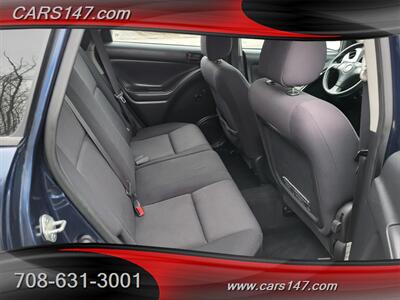 2004 Pontiac Vibe   - Photo 13 - Midlothian, IL 60445