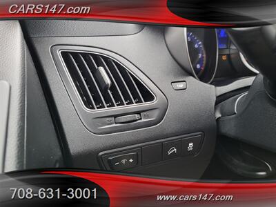 2011 Hyundai TUCSON GLS - Photo 19 - Midlothian, IL 60445