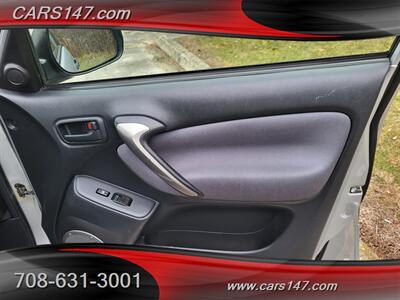 2004 Toyota RAV4   - Photo 28 - Midlothian, IL 60445