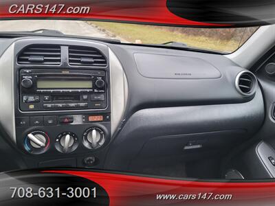 2004 Toyota RAV4   - Photo 21 - Midlothian, IL 60445