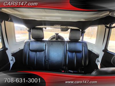 2014 Jeep Wrangler Unlimited Sahara - Photo 15 - Midlothian, IL 60445
