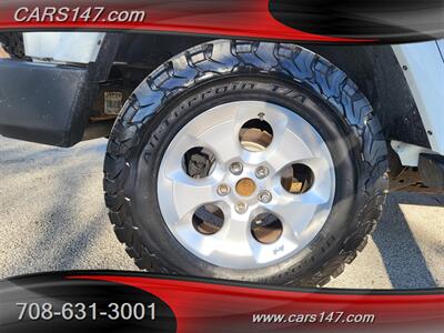 2014 Jeep Wrangler Unlimited Sahara - Photo 31 - Midlothian, IL 60445