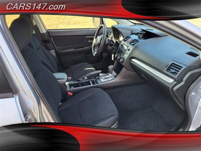 2013 Subaru Impreza 2.0i Premium   - Photo 12 - Midlothian, IL 60445