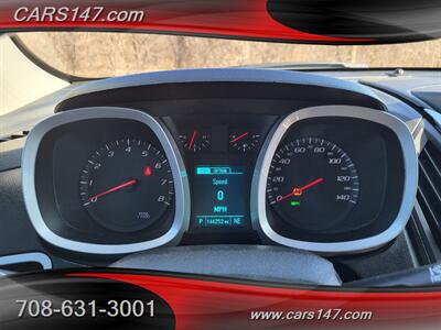 2017 Chevrolet Equinox LT   - Photo 17 - Midlothian, IL 60445