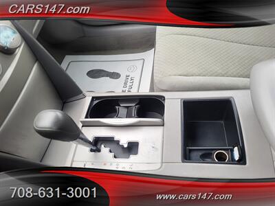 2009 Toyota Camry LE - Photo 18 - Midlothian, IL 60445