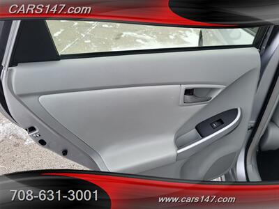 2015 Toyota Prius Two - Photo 24 - Midlothian, IL 60445