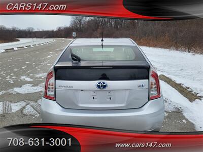 2015 Toyota Prius Two - Photo 8 - Midlothian, IL 60445