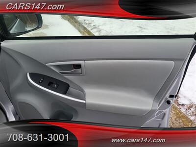 2015 Toyota Prius Two - Photo 26 - Midlothian, IL 60445