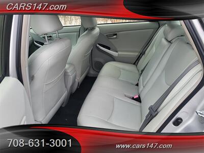 2015 Toyota Prius Two - Photo 13 - Midlothian, IL 60445