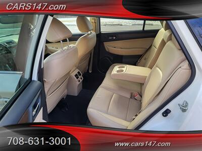 2016 Subaru Outback 2.5i Limited   - Photo 13 - Midlothian, IL 60445