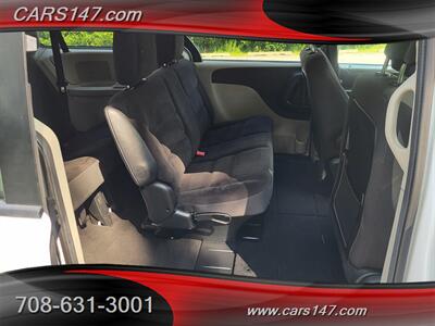 2018 Dodge Grand Caravan SE   - Photo 12 - Midlothian, IL 60445