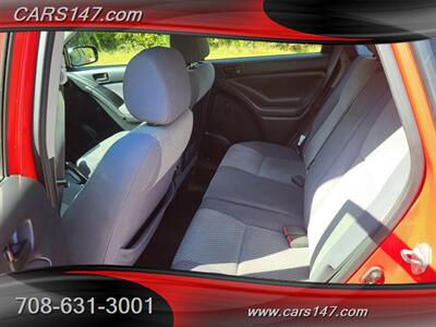 2006 Toyota Matrix XR - Photo 17 - Midlothian, IL 60445