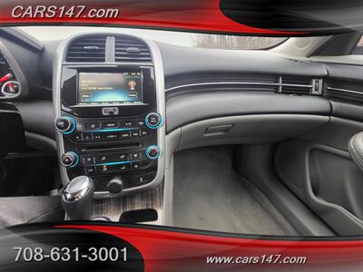 2015 Chevrolet Malibu LT   - Photo 19 - Midlothian, IL 60445