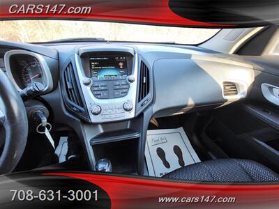 2017 Chevrolet Equinox LT   - Photo 19 - Midlothian, IL 60445