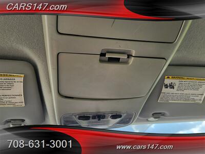 2005 Ford Focus ZX3 SE - Photo 22 - Midlothian, IL 60445