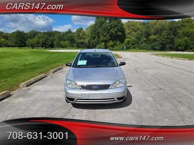 2005 Ford Focus ZX3 SE - Photo 4 - Midlothian, IL 60445