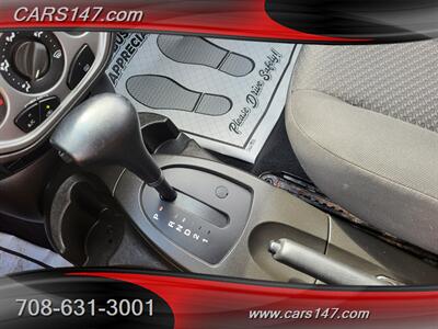 2005 Ford Focus ZX3 SE - Photo 19 - Midlothian, IL 60445