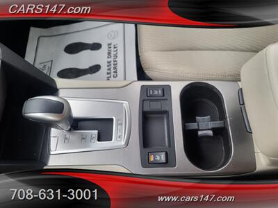 2010 Subaru Outback 3.6R Premium   - Photo 20 - Midlothian, IL 60445