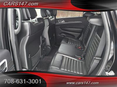 2018 Jeep Grand Cherokee Sterling Edition   - Photo 13 - Midlothian, IL 60445