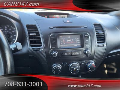 2016 Kia Forte5 EX - Photo 18 - Midlothian, IL 60445