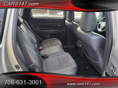 2019 Mitsubishi Outlander LE - Photo 14 - Midlothian, IL 60445