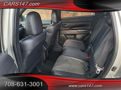 2019 Mitsubishi Outlander LE - Photo 13 - Midlothian, IL 60445