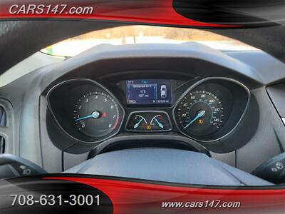2014 Ford Focus SE   - Photo 17 - Midlothian, IL 60445