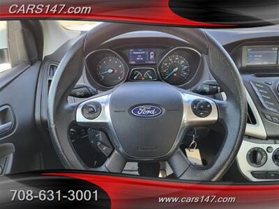 2014 Ford Focus SE   - Photo 16 - Midlothian, IL 60445