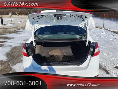 2014 Ford Focus SE   - Photo 10 - Midlothian, IL 60445