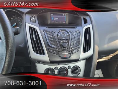 2014 Ford Focus SE   - Photo 18 - Midlothian, IL 60445