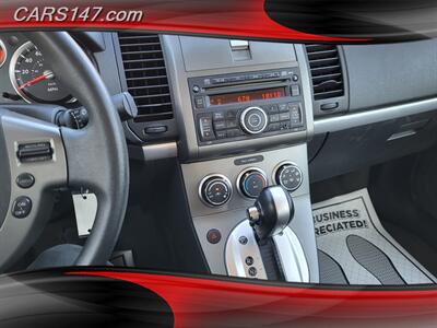 2011 Nissan Sentra 2.0   - Photo 18 - Midlothian, IL 60445