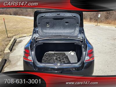 2011 Nissan Sentra 2.0   - Photo 10 - Midlothian, IL 60445