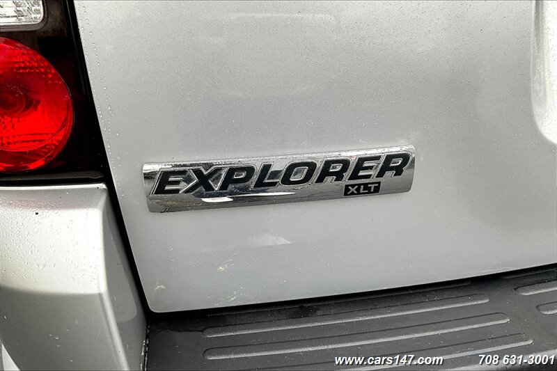 2010 Ford Explorer XLT photo