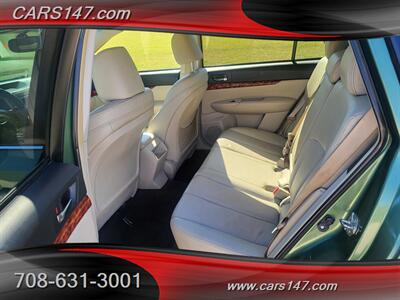 2012 Subaru Outback 2.5i Limited   - Photo 16 - Midlothian, IL 60445
