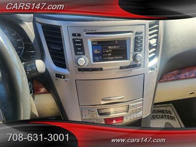 2012 Subaru Outback 2.5i Limited   - Photo 11 - Midlothian, IL 60445