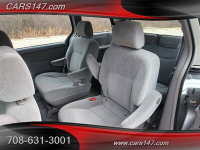 2007 Toyota Sienna CE 7-Passenger   - Photo 15 - Midlothian, IL 60445