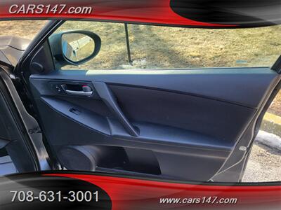 2011 Mazda Mazda3 i Touring   - Photo 26 - Midlothian, IL 60445
