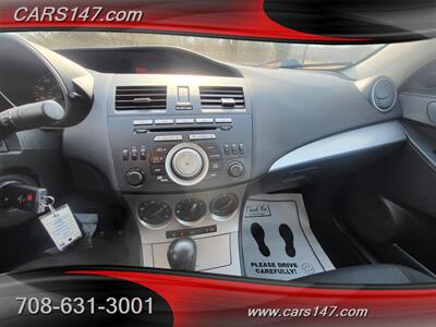 2011 Mazda Mazda3 i Touring   - Photo 19 - Midlothian, IL 60445