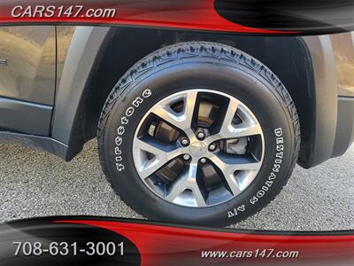 2016 Jeep Cherokee Trailhawk - Photo 13 - Midlothian, IL 60445